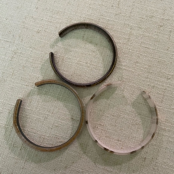 DConstruct Encased Resin Bangle Bracelet Set - Picture 2 of 3